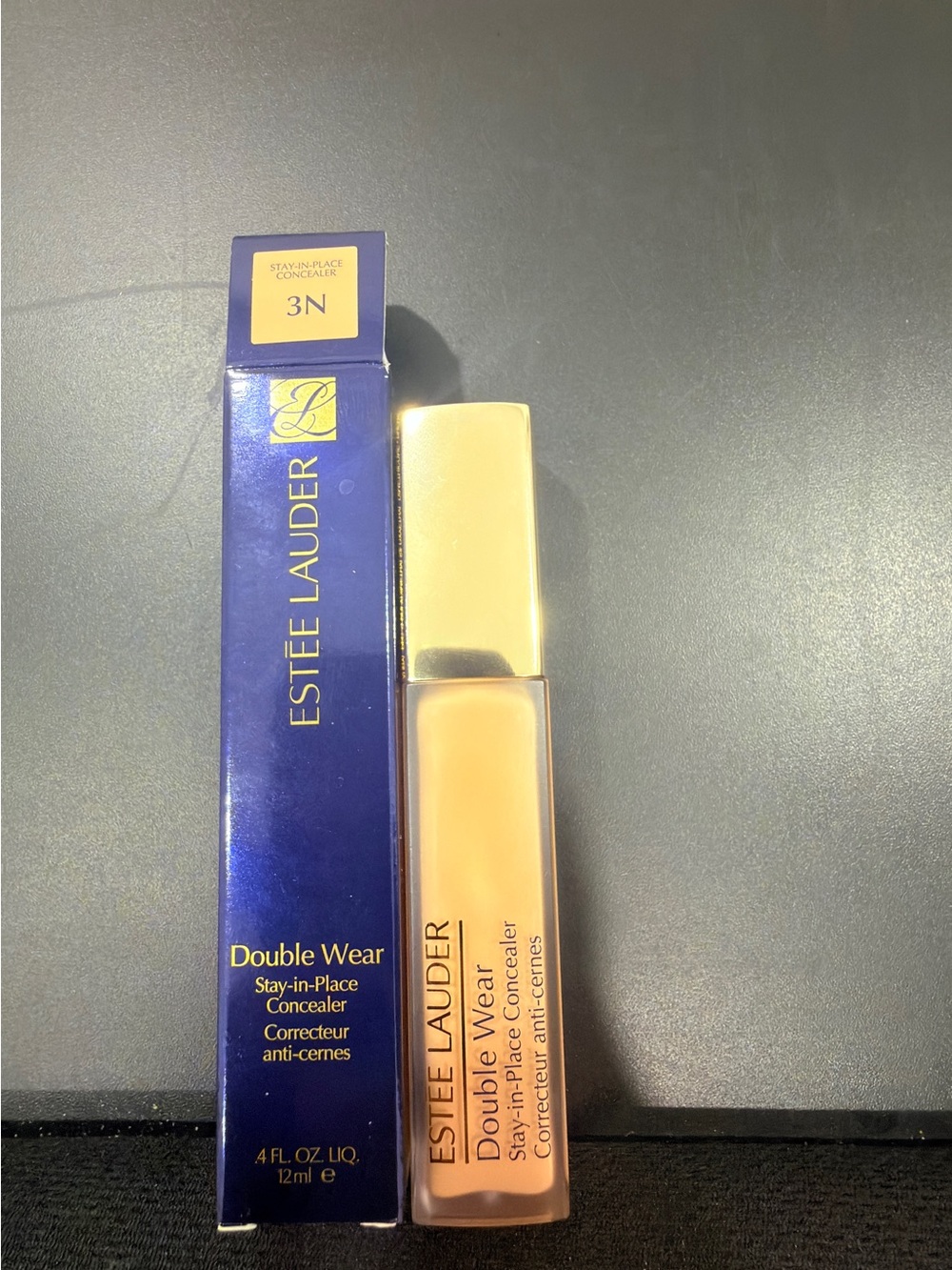 Estee Lauder Double Wear Concealer - Beige (3N) with Gold Cap